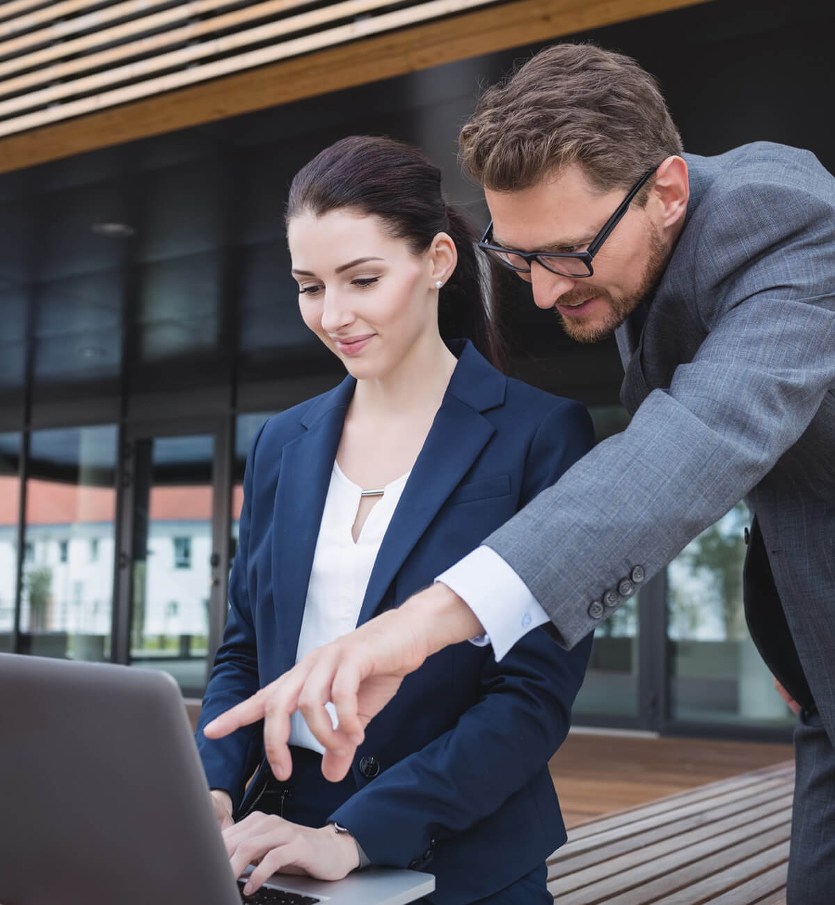 interactive-img-3 interactive-img-3